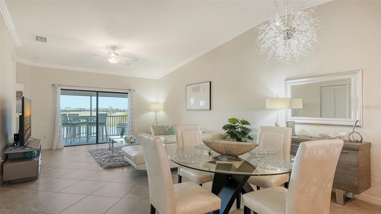 5710 Palmer Circle, Unit 201, Bradenton, FL 34211 Photo