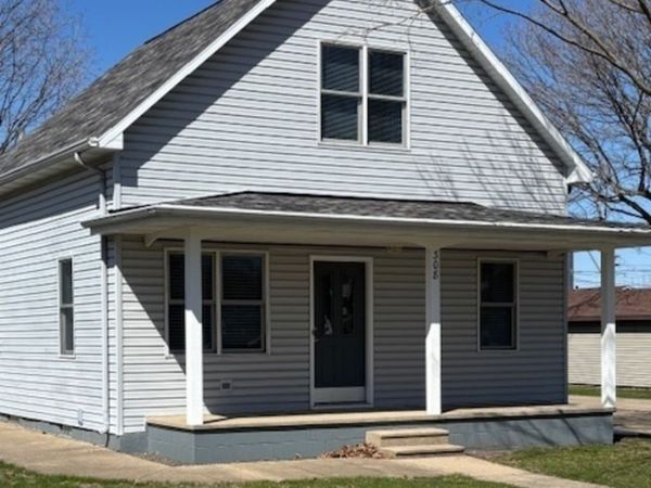 308-312 Chicago Avenue, Ladd, IL 61329