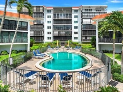 3333 Gulf Shore Blvd N, Unit 103, Naples, FL 34103 Photo