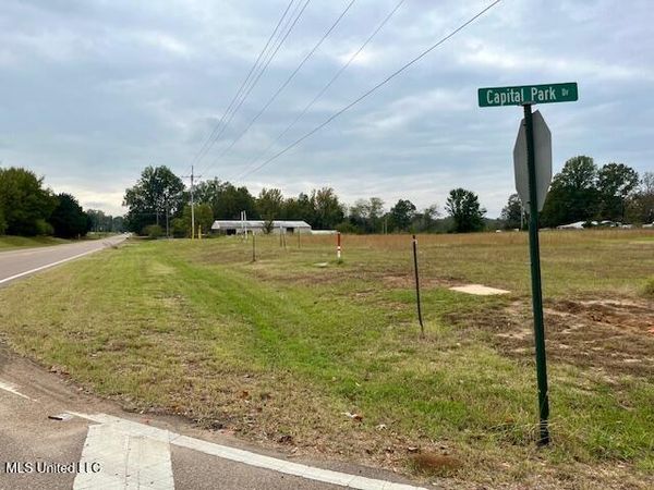 Lots 3 & 4 Capital Park Drive, Senatobia, MS 38668