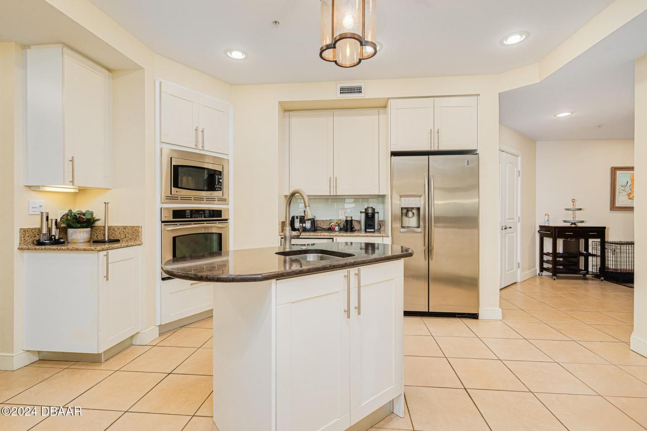 1925 S Atlantic Avenue, Unit 806, Daytona Beach Shores, FL 32118 Photo