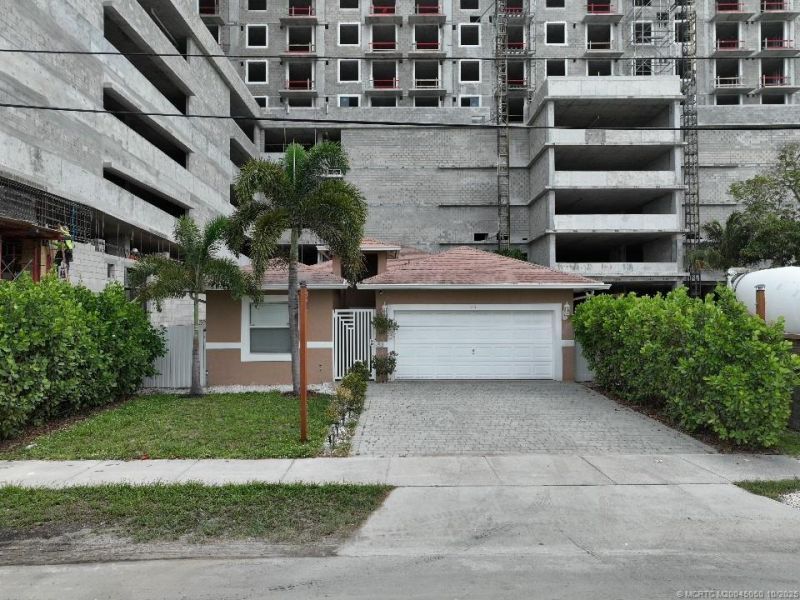 115 SW 1st Court, Dania, FL 33004 Photo