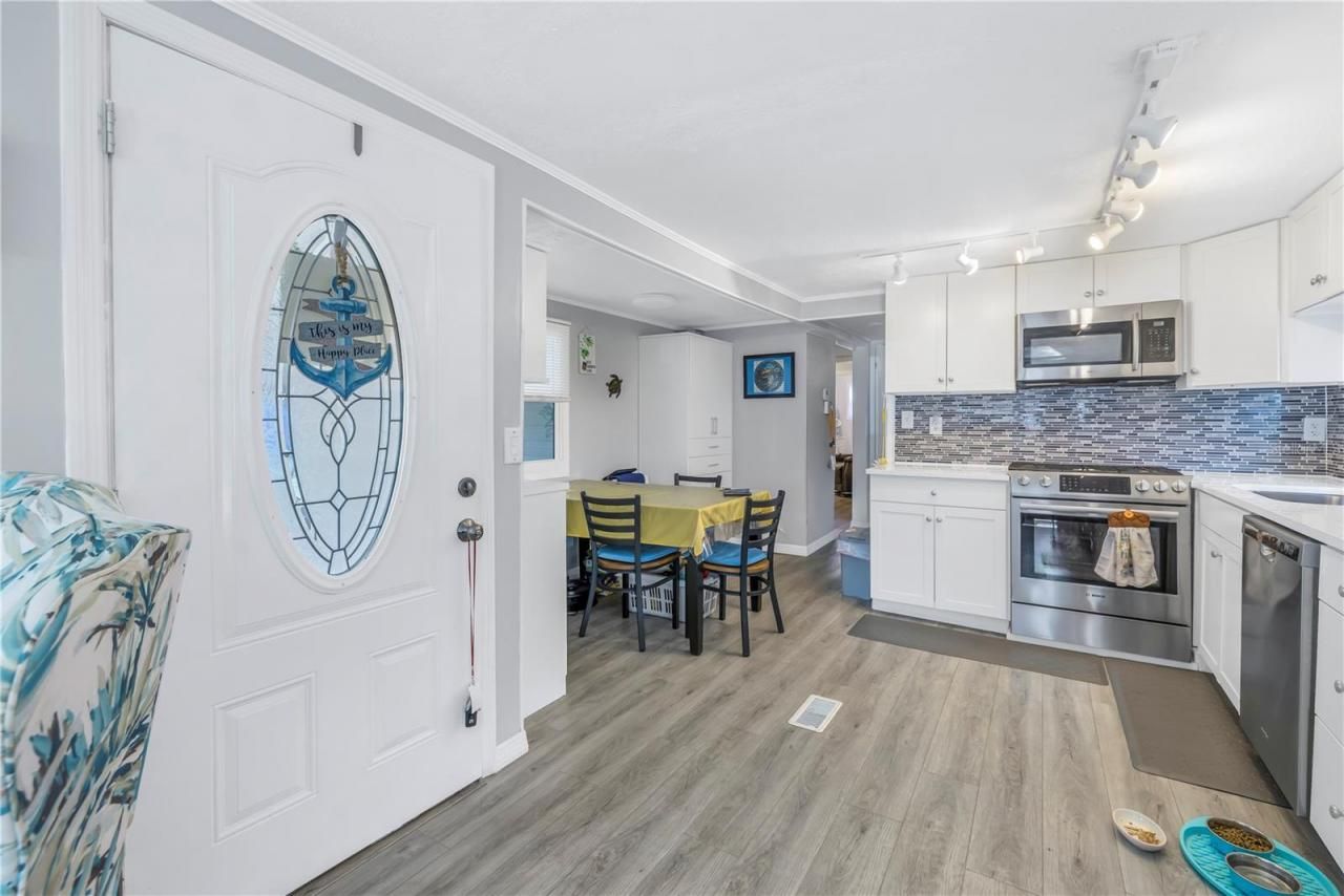 1905 Minnesota Avenue, Bradenton, FL 34207 Photo