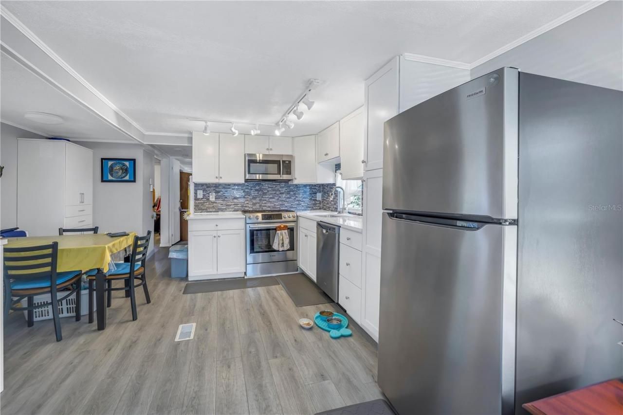 1905 Minnesota Avenue, Bradenton, FL 34207 Photo