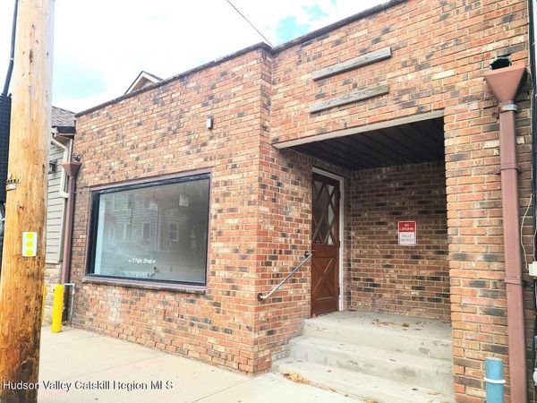 9 Main Street, Highland, NY 12528