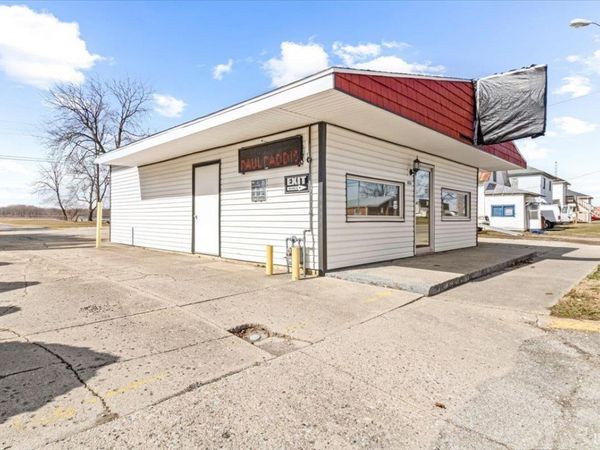 406 N Main Street, Lynn, IN 47355