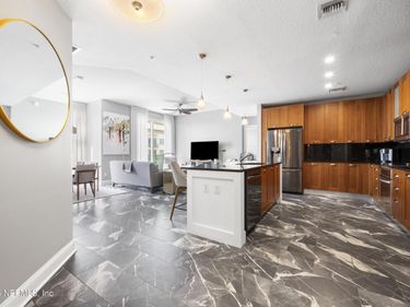 1431 RIVERPLACE Boulevard, Unit 2602, Jacksonville, FL 32207