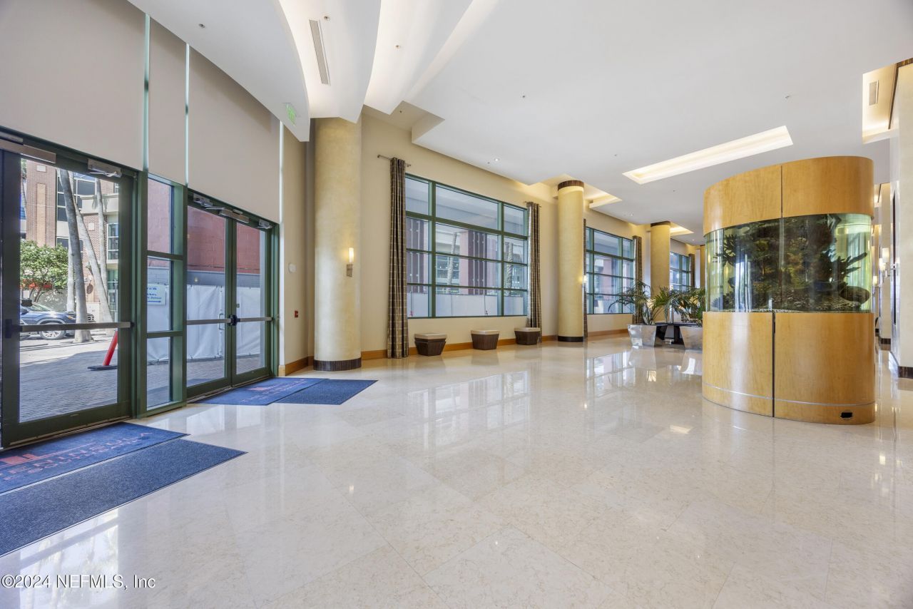 1431 Riverplace Boulevard, Unit 2602, Jacksonville, FL 32207 Photo