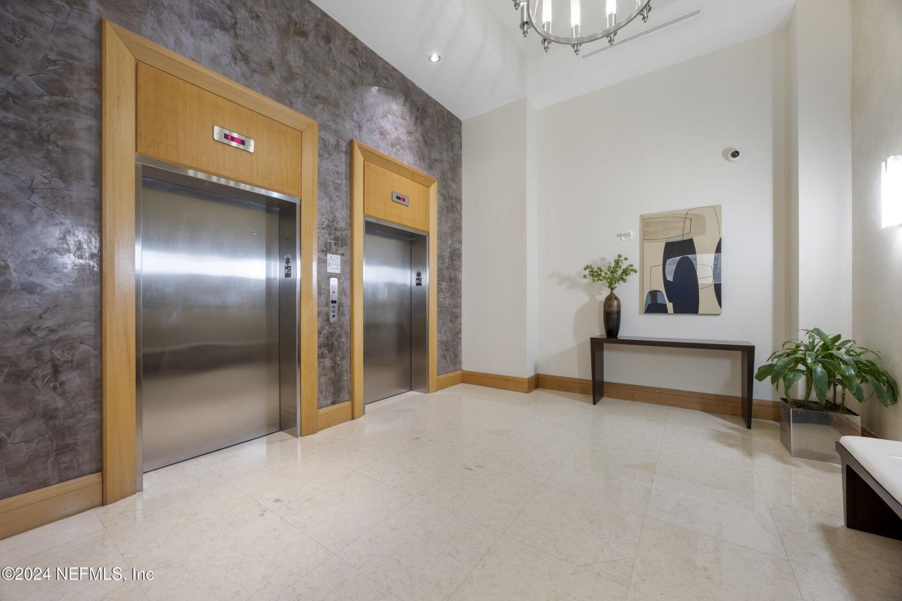 1431 Riverplace Boulevard, Unit 2602, Jacksonville, FL 32207 Photo