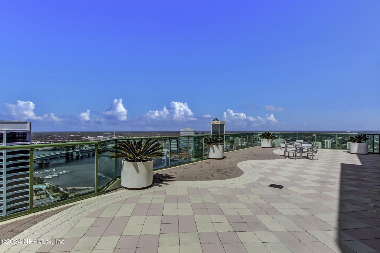 1431 Riverplace Boulevard, Unit 2602, Jacksonville, FL 32207 Photo