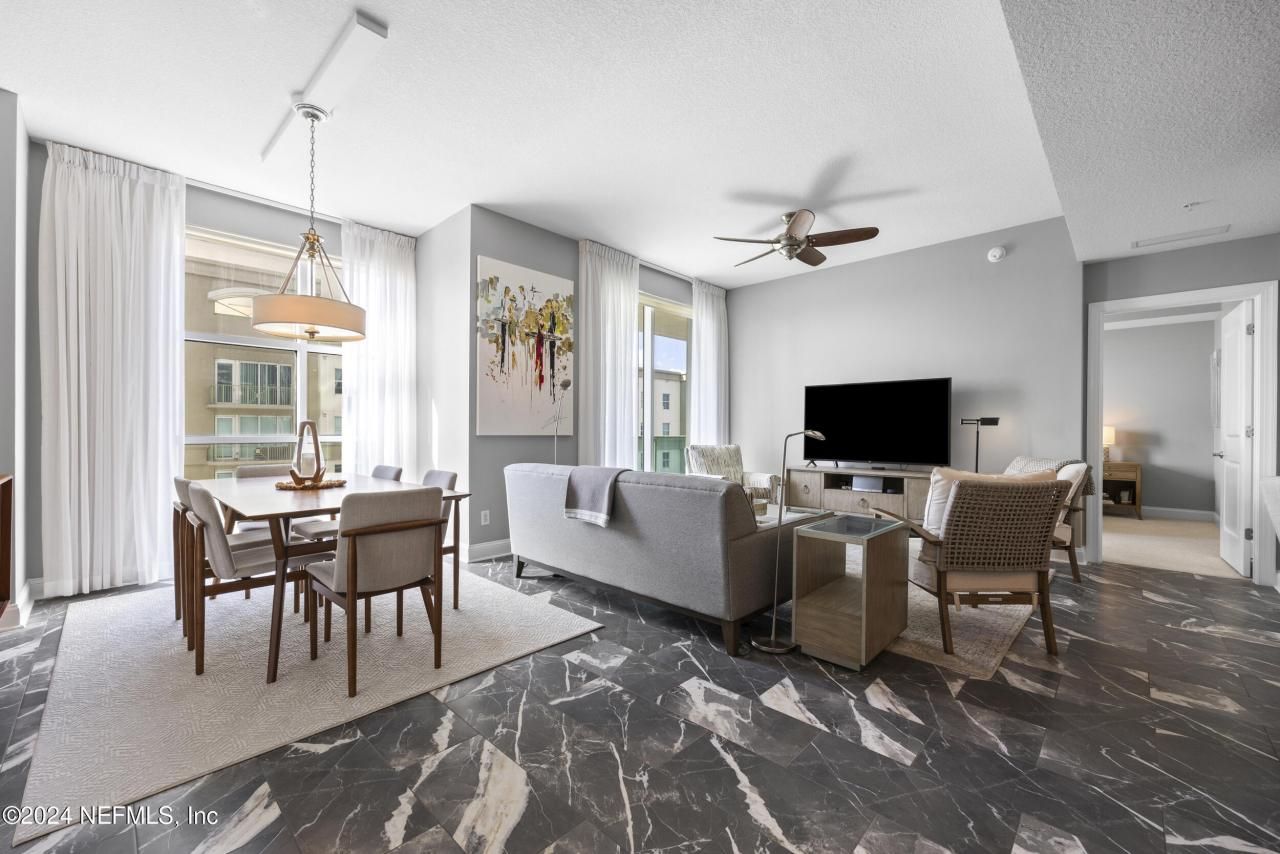 1431 Riverplace Boulevard, Unit 2602, Jacksonville, FL 32207 Photo