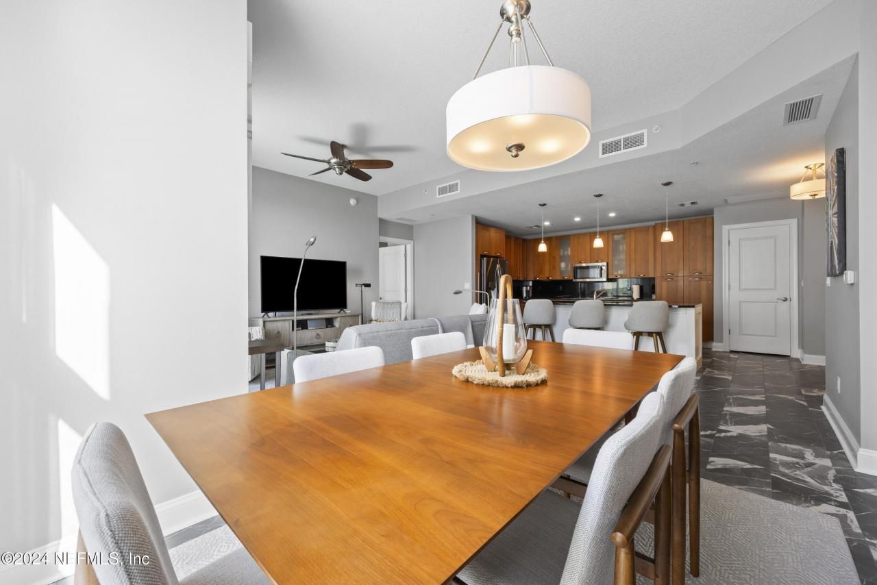 1431 Riverplace Boulevard, Unit 2602, Jacksonville, FL 32207 Photo