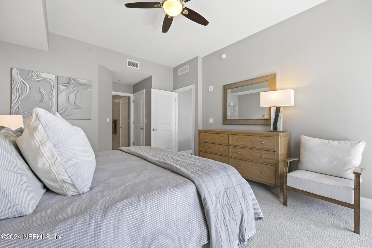 1431 Riverplace Boulevard, Unit 2602, Jacksonville, FL 32207 Photo
