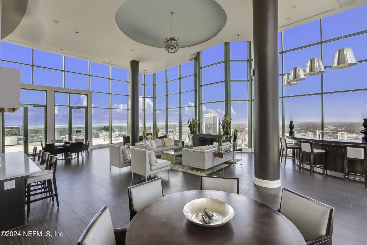 1431 Riverplace Boulevard, Unit 2602, Jacksonville, FL 32207 Photo