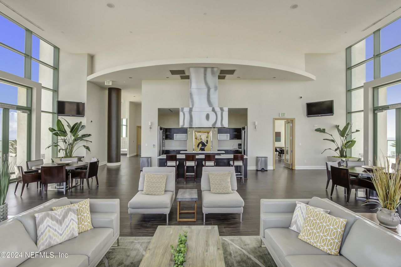 1431 Riverplace Boulevard, Unit 2602, Jacksonville, FL 32207 Photo