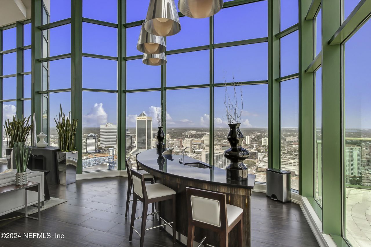 1431 Riverplace Boulevard, Unit 2602, Jacksonville, FL 32207 Photo