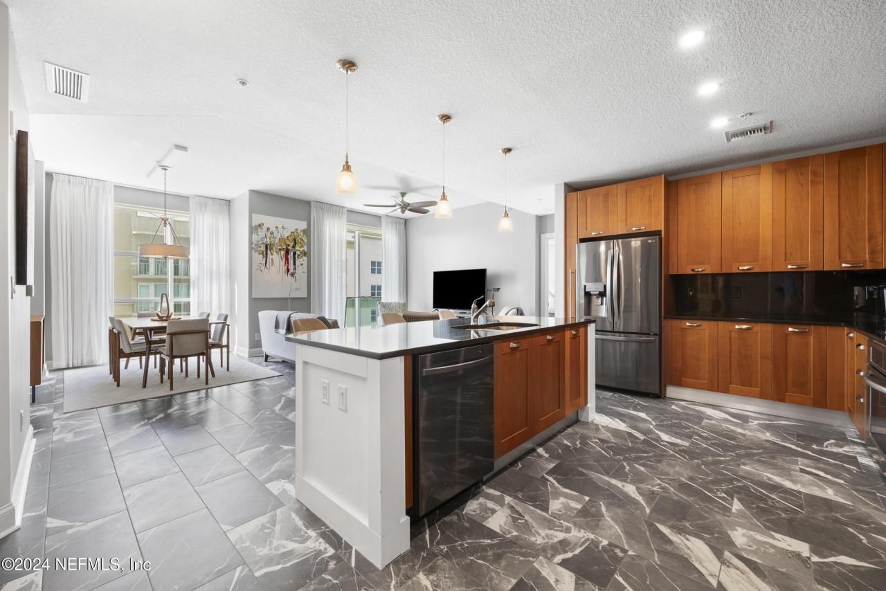 1431 Riverplace Boulevard, Unit 2602, Jacksonville, FL 32207 Photo