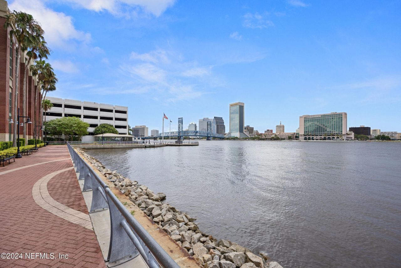 1431 Riverplace Boulevard, Unit 2602, Jacksonville, FL 32207 Photo
