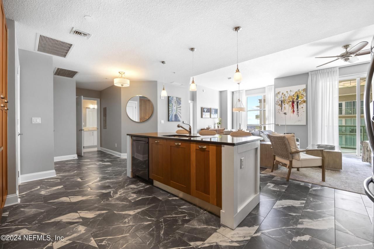 1431 Riverplace Boulevard, Unit 2602, Jacksonville, FL 32207 Photo