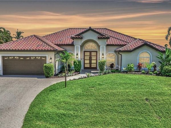 2000 SW 44th TER, CAPE CORAL, FL 33914