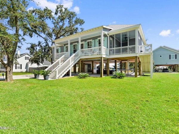 405 S Cleveland Avenue, Long Beach, MS 39560