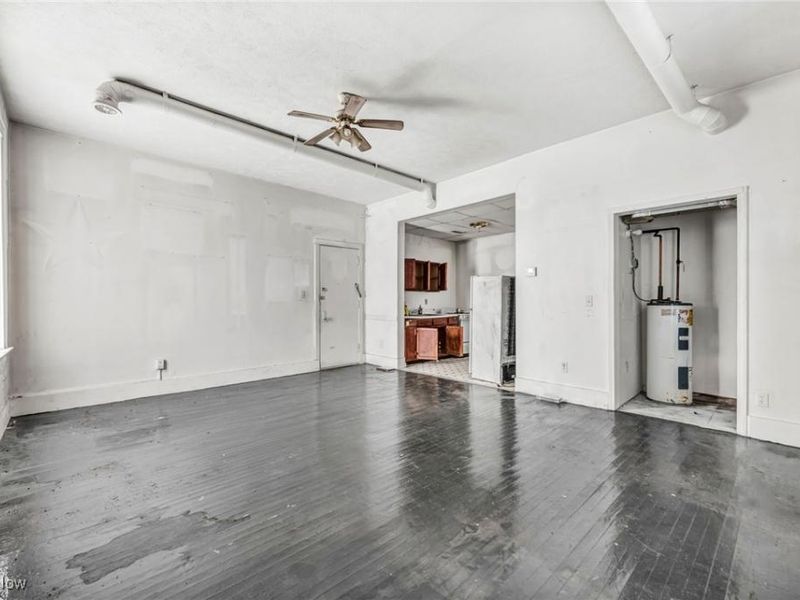 3226 Euclid Avenue, Cleveland, OH 44115 Photo 16