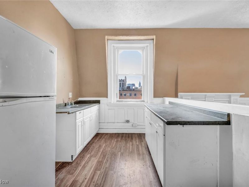 3226 Euclid Avenue, Cleveland, OH 44115 Photo 28