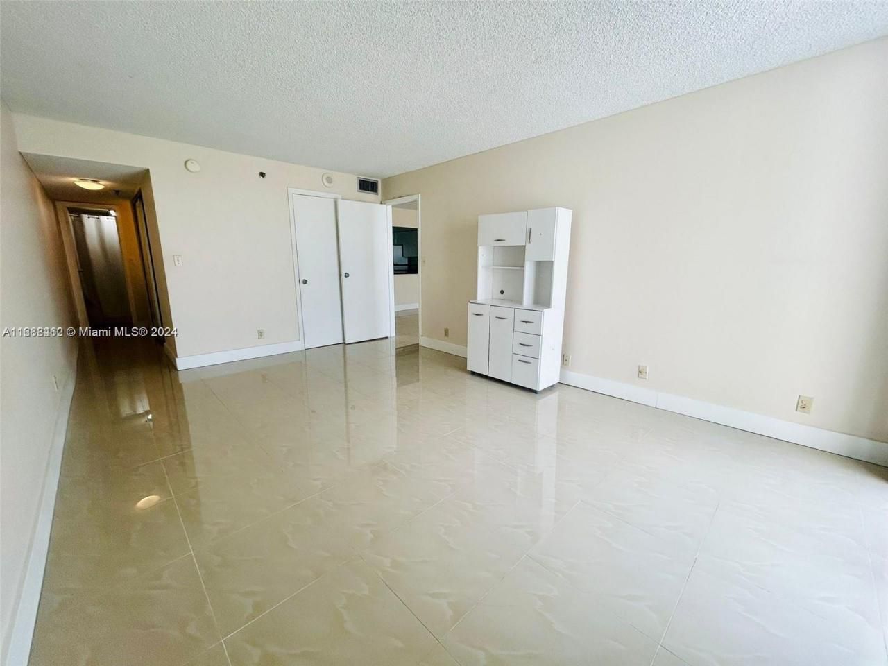 Please Call For Address, Unit 409, Miami Beach, FL 33140 Photo