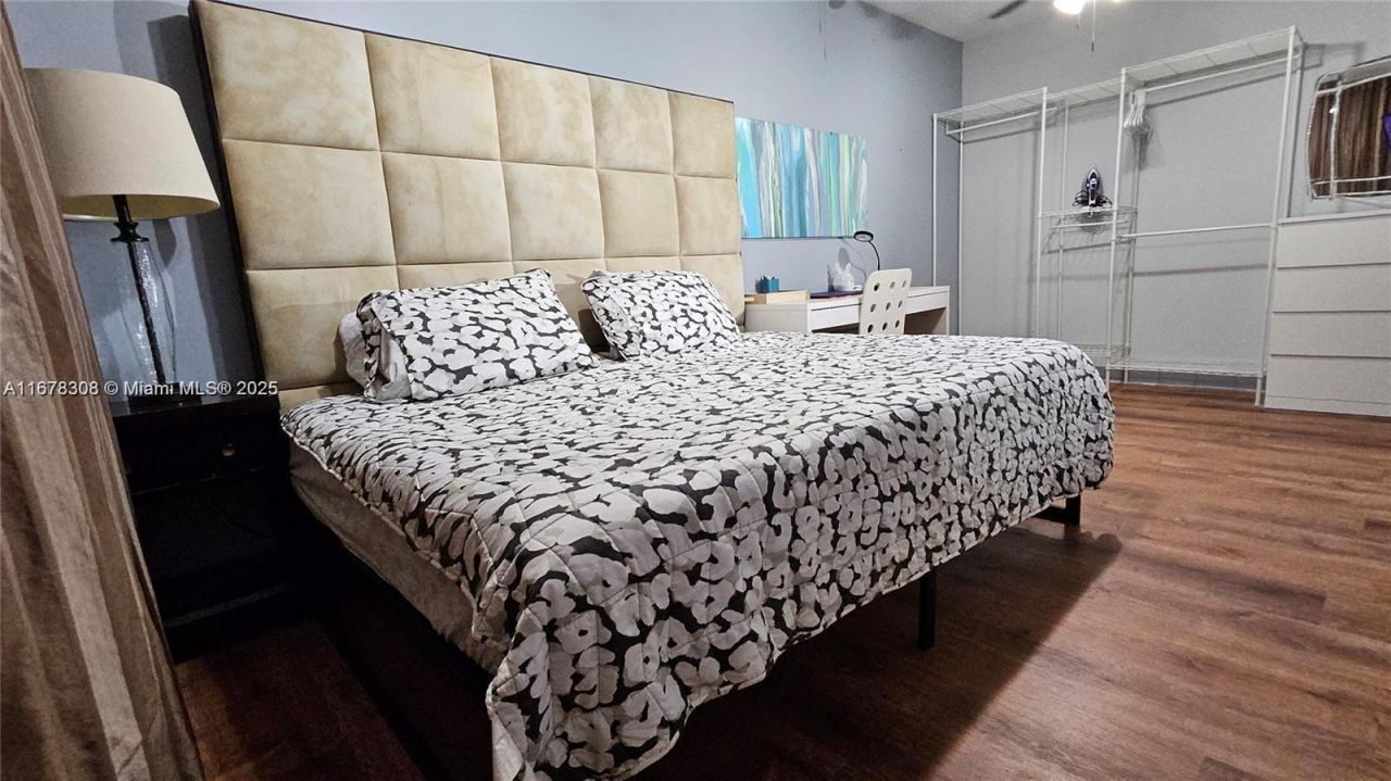 3600 SW S Le Jeune Rd, Unit 3600, Coral Gables, FL 33134 Photo