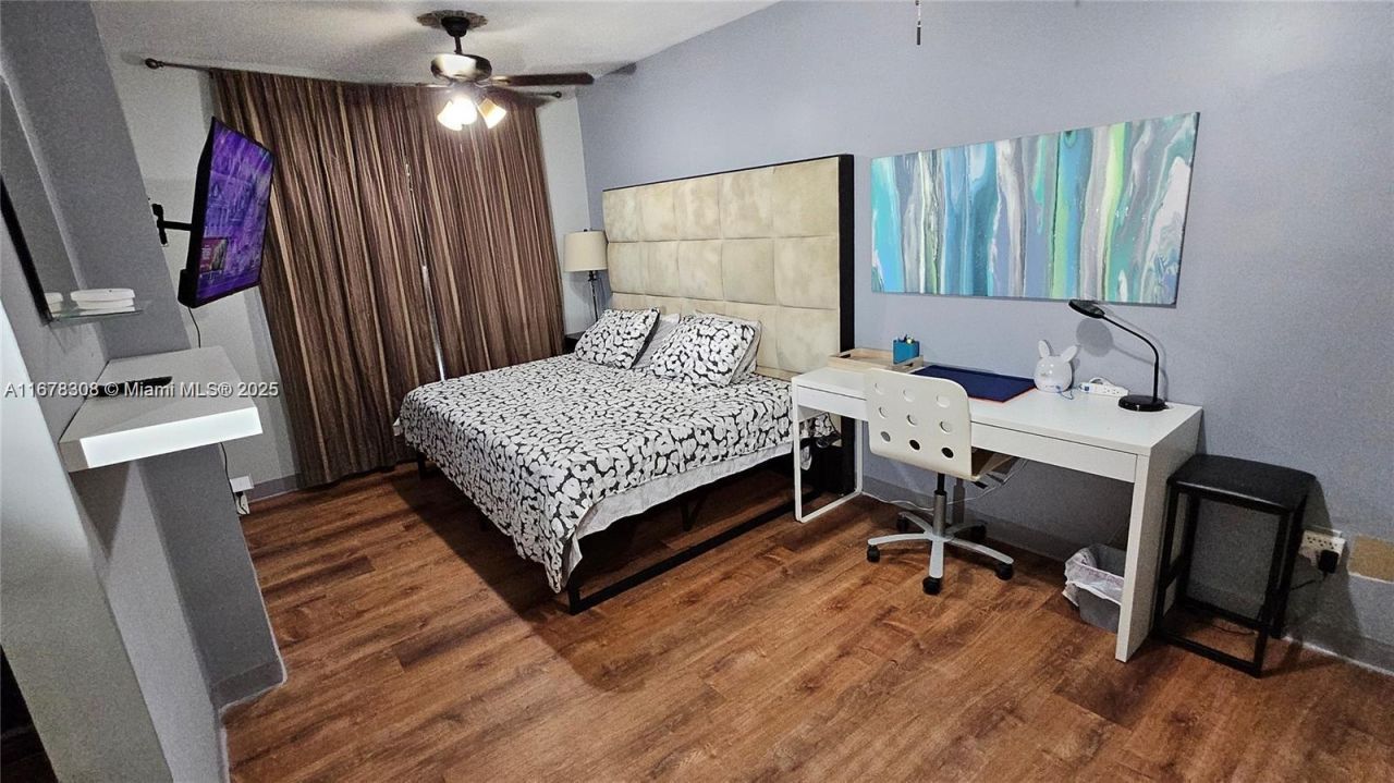 3600 SW S Le Jeune Rd, Unit 3600, Coral Gables, FL 33134 Photo