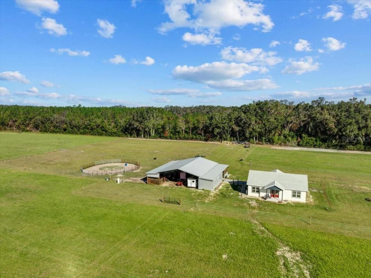 9271 NW 70 Street, Chiefland, FL 32626 Photo