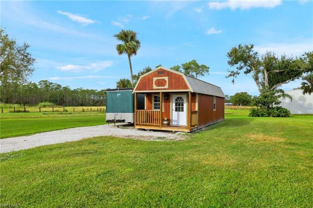 19731 State Road 31, North Fort Myers, FL 33917 Photo