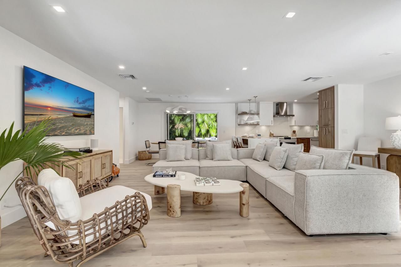 103 S Atlantic Drive, Lantana, FL 33462 Photo