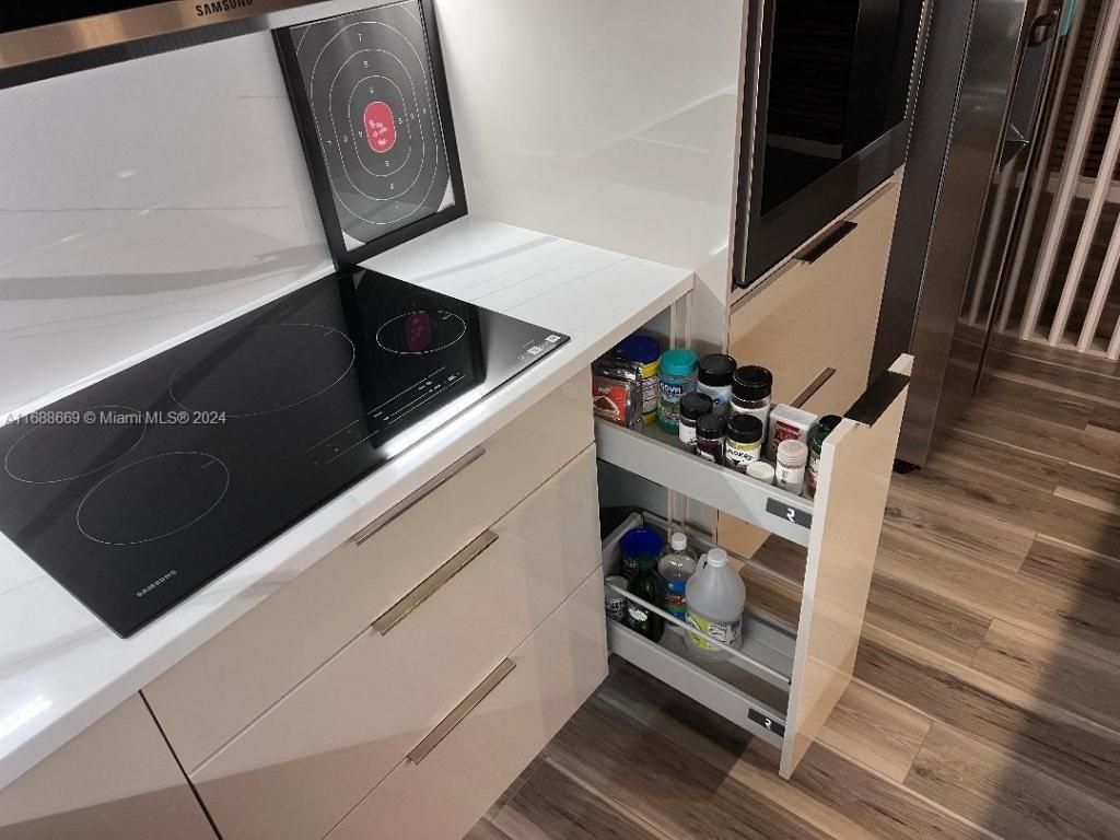 111 Golden Isles Dr, Unit G5, Hallandale Beach, FL 33009 Photo