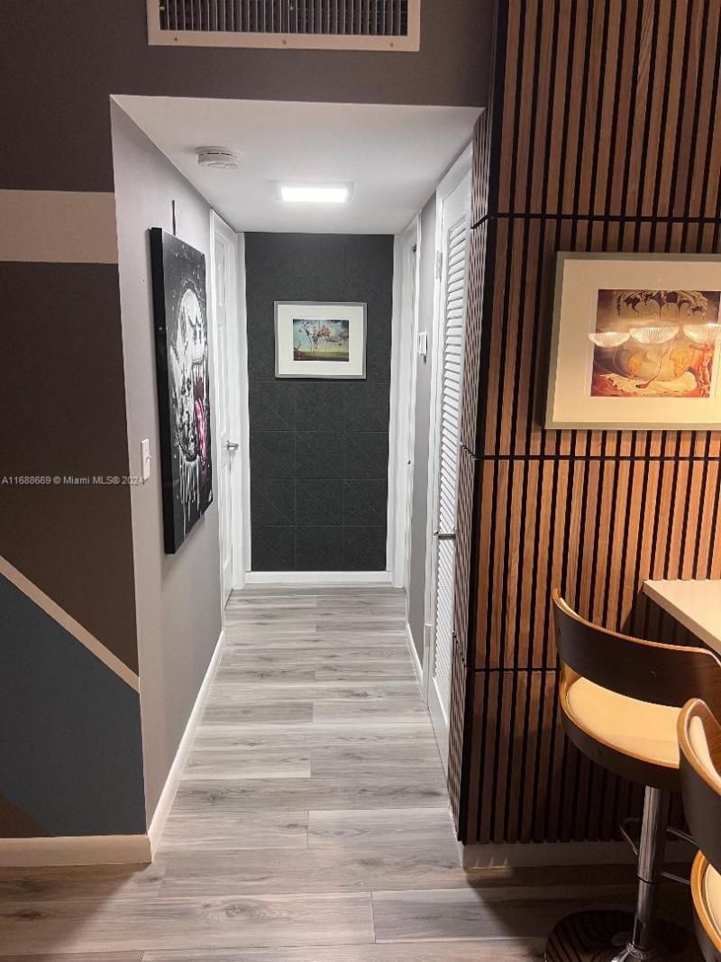 111 Golden Isles Dr, Unit G5, Hallandale Beach, FL 33009 Photo