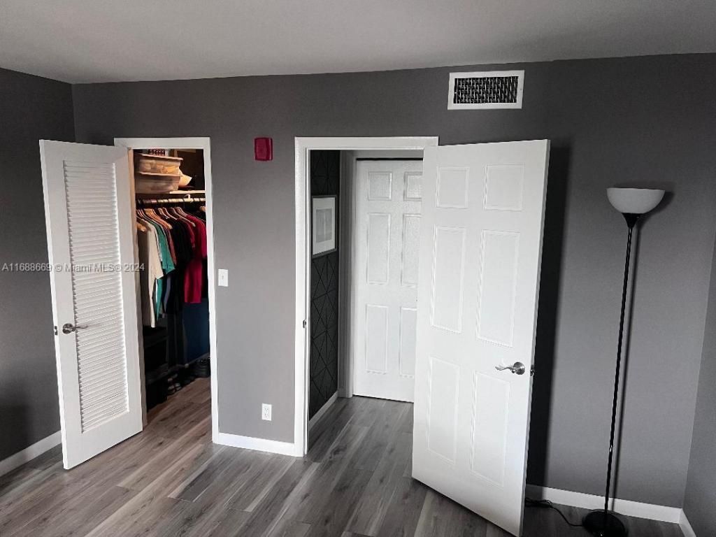 111 Golden Isles Dr, Unit G5, Hallandale Beach, FL 33009 Photo