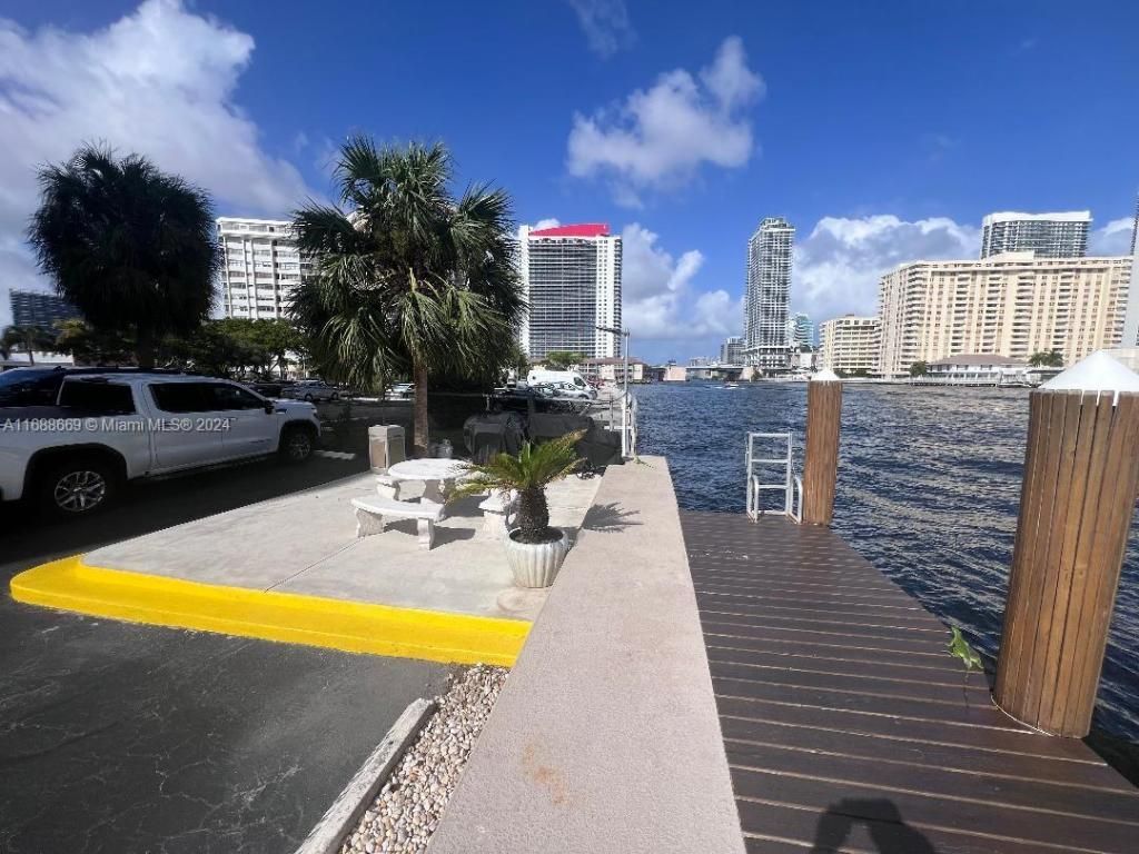 111 Golden Isles Dr, Unit G5, Hallandale Beach, FL 33009 Photo