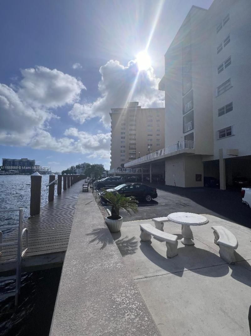 111 Golden Isles Dr, Unit G5, Hallandale Beach, FL 33009 Photo