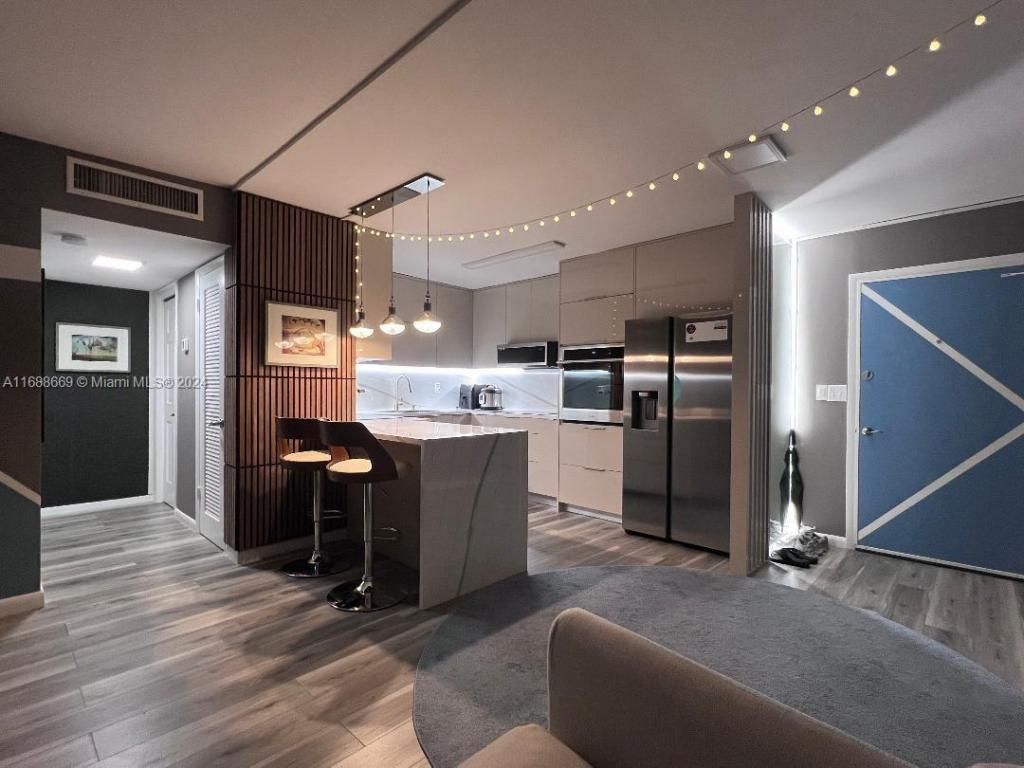 111 Golden Isles Dr, Unit G5, Hallandale Beach, FL 33009 Photo