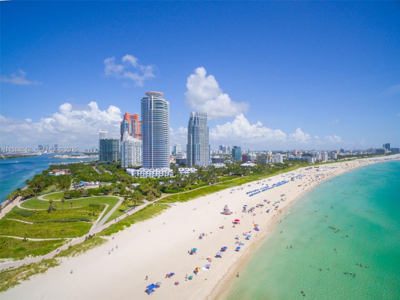 100 S Pointe Dr, Unit 706, Miami Beach, FL 33139 Photo