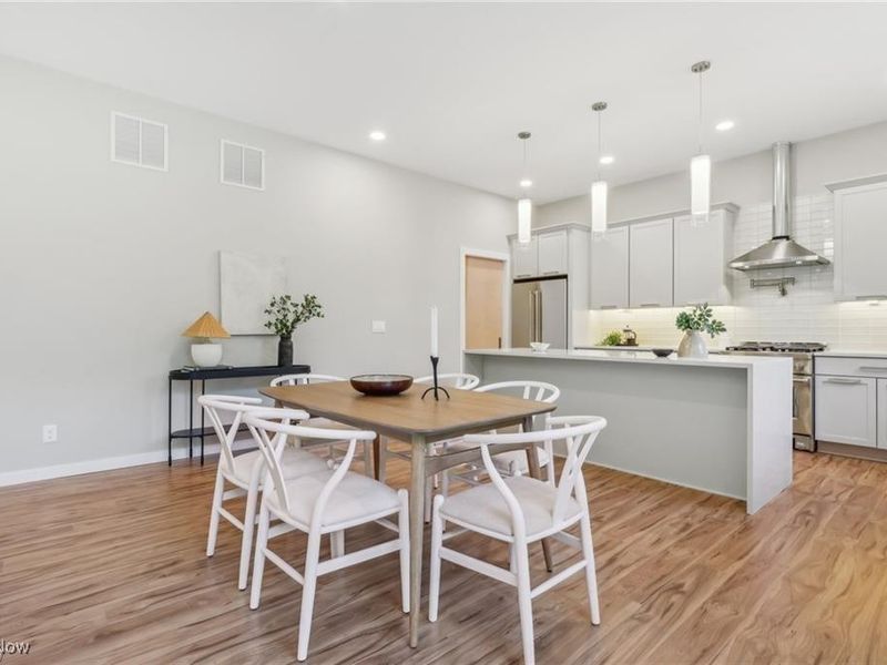 28276 Hallberg Drive, Westlake, OH 44145 Photo 12