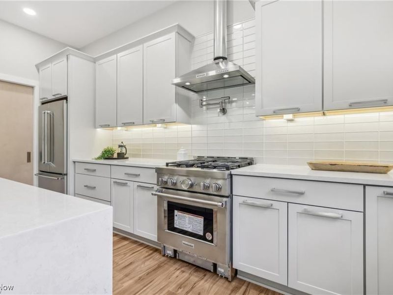 28276 Hallberg Drive, Westlake, OH 44145 Photo 14