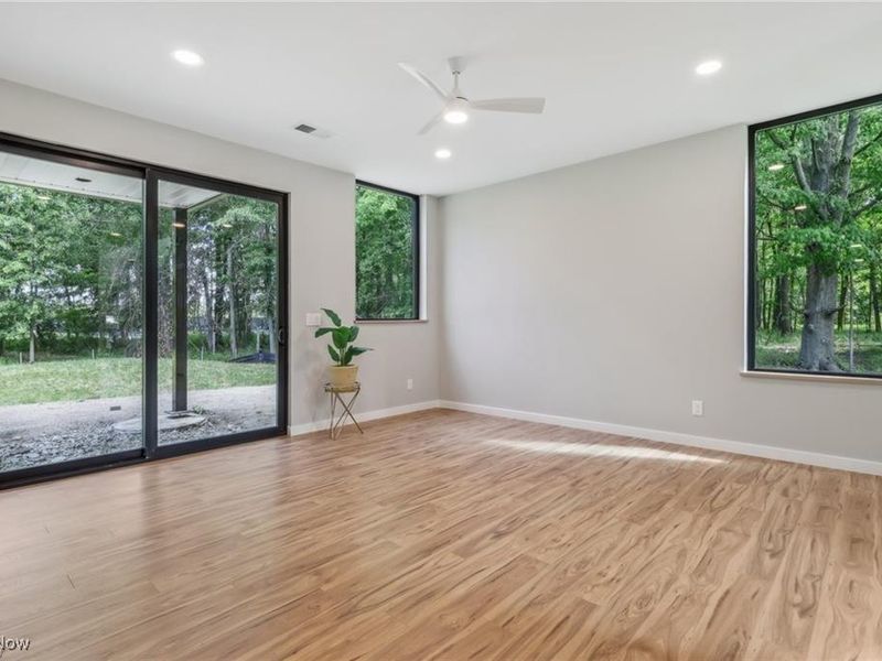 28276 Hallberg Drive, Westlake, OH 44145 Photo 16