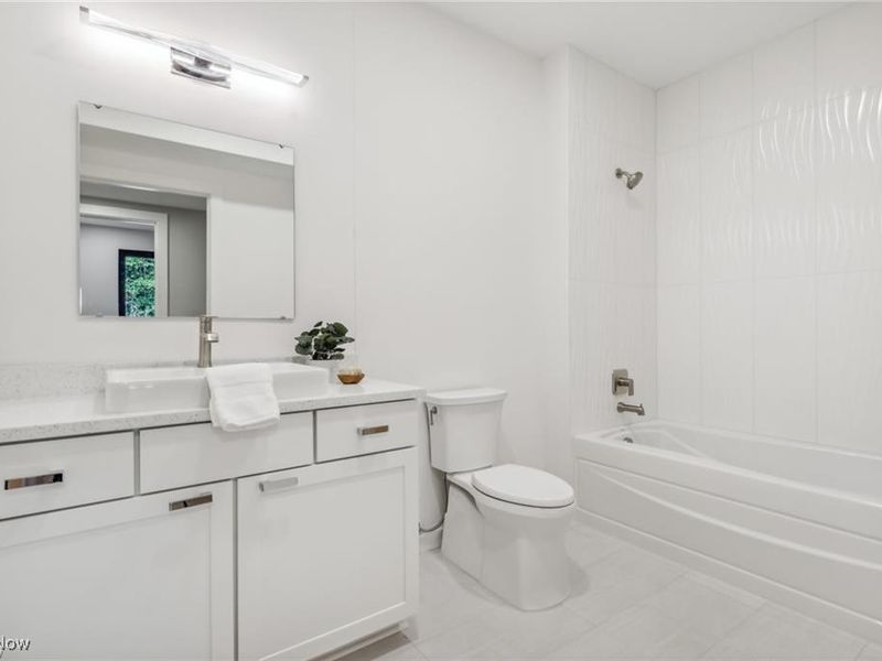 28282 Hallberg Drive, Westlake, OH 44145 Photo 19