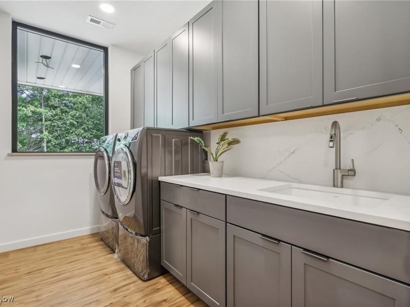 28282 Hallberg Drive, Westlake, OH 44145 Photo 29