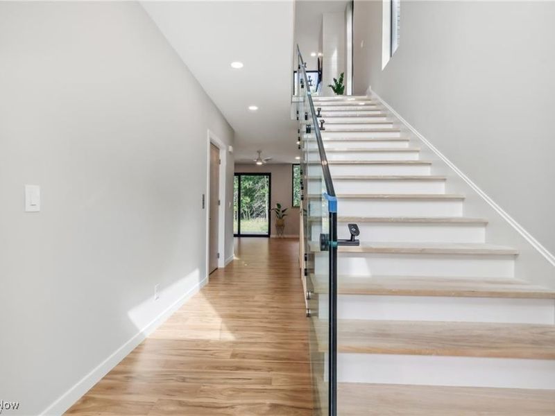 28282 Hallberg Drive, Westlake, OH 44145 Photo 7