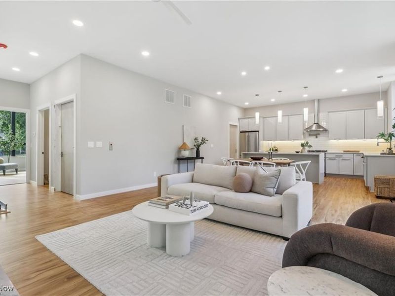 28282 Hallberg Drive, Westlake, OH 44145 Photo 9