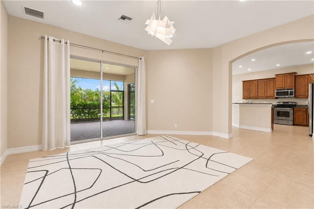 291 Saddlebrook Ln, Naples, FL 34110 Photo