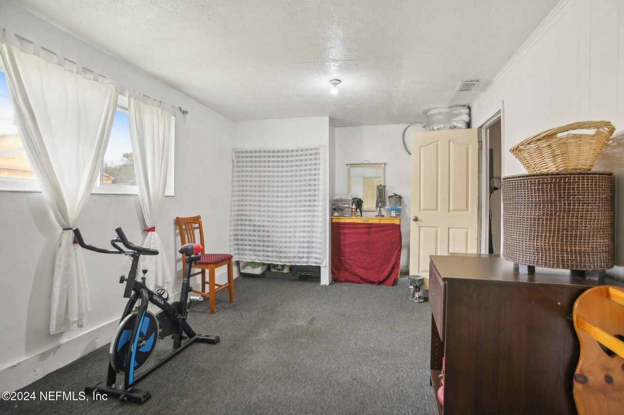 5816 Moncrief Road, Jacksonville, FL 32209 Photo