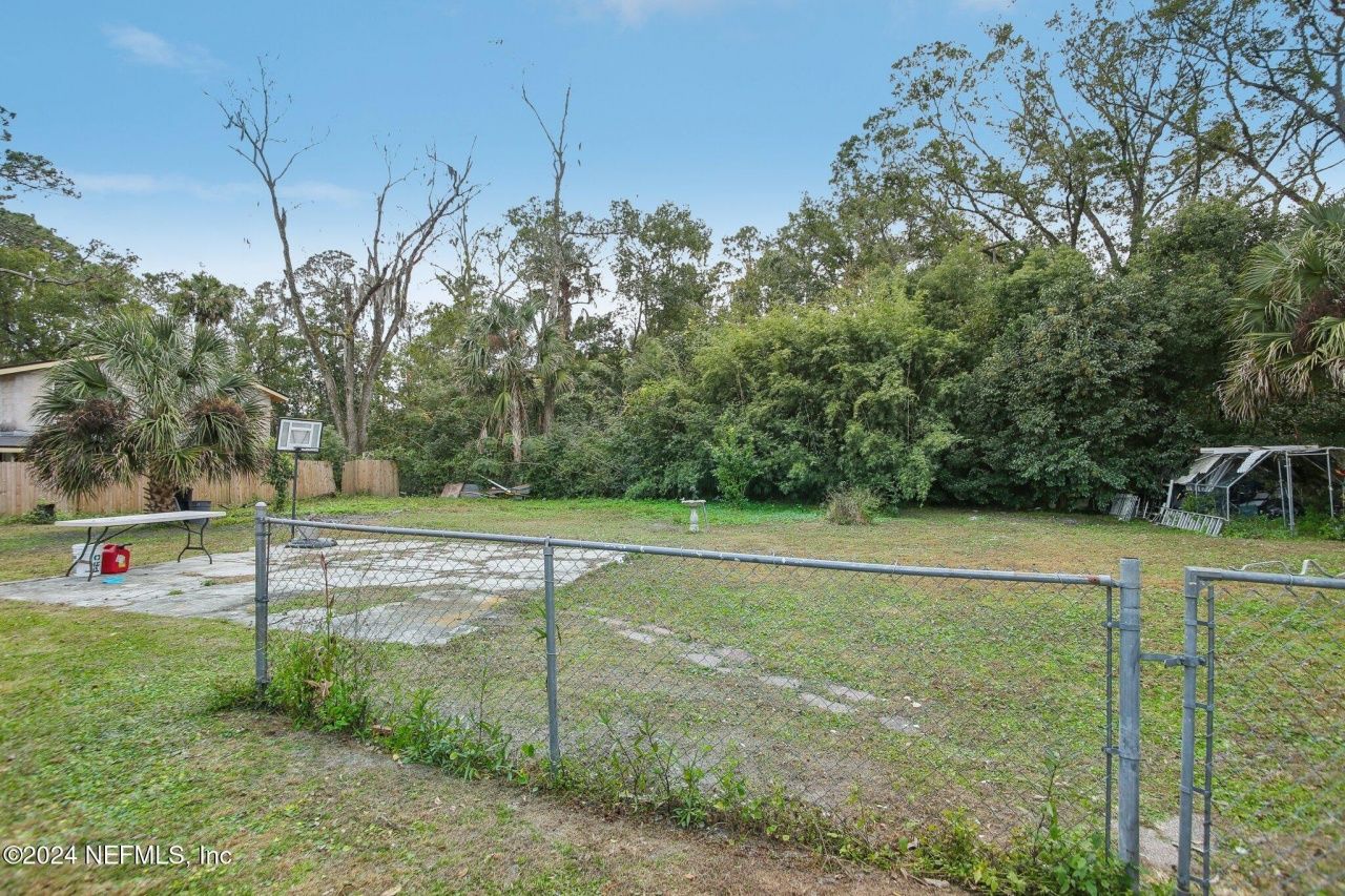5816 Moncrief Road, Jacksonville, FL 32209 Photo